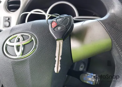 2013 Toyota Matrix L из США, поврежденный, VIN 2T1KU4EE5DC929993